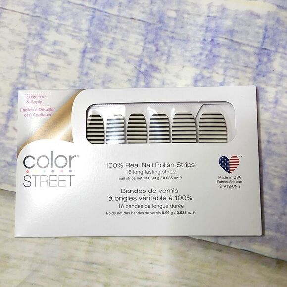 New and sealed Color Street Retired Between the Lines - Picture 1 of 3